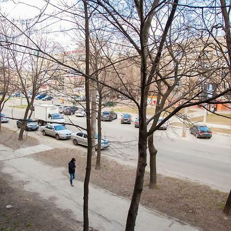 Semi-Luxury Apt On 82 Nezalezhnoi Ukrаiny Street Near Intourist Hotel Zaporizhia Eksteriør bilde