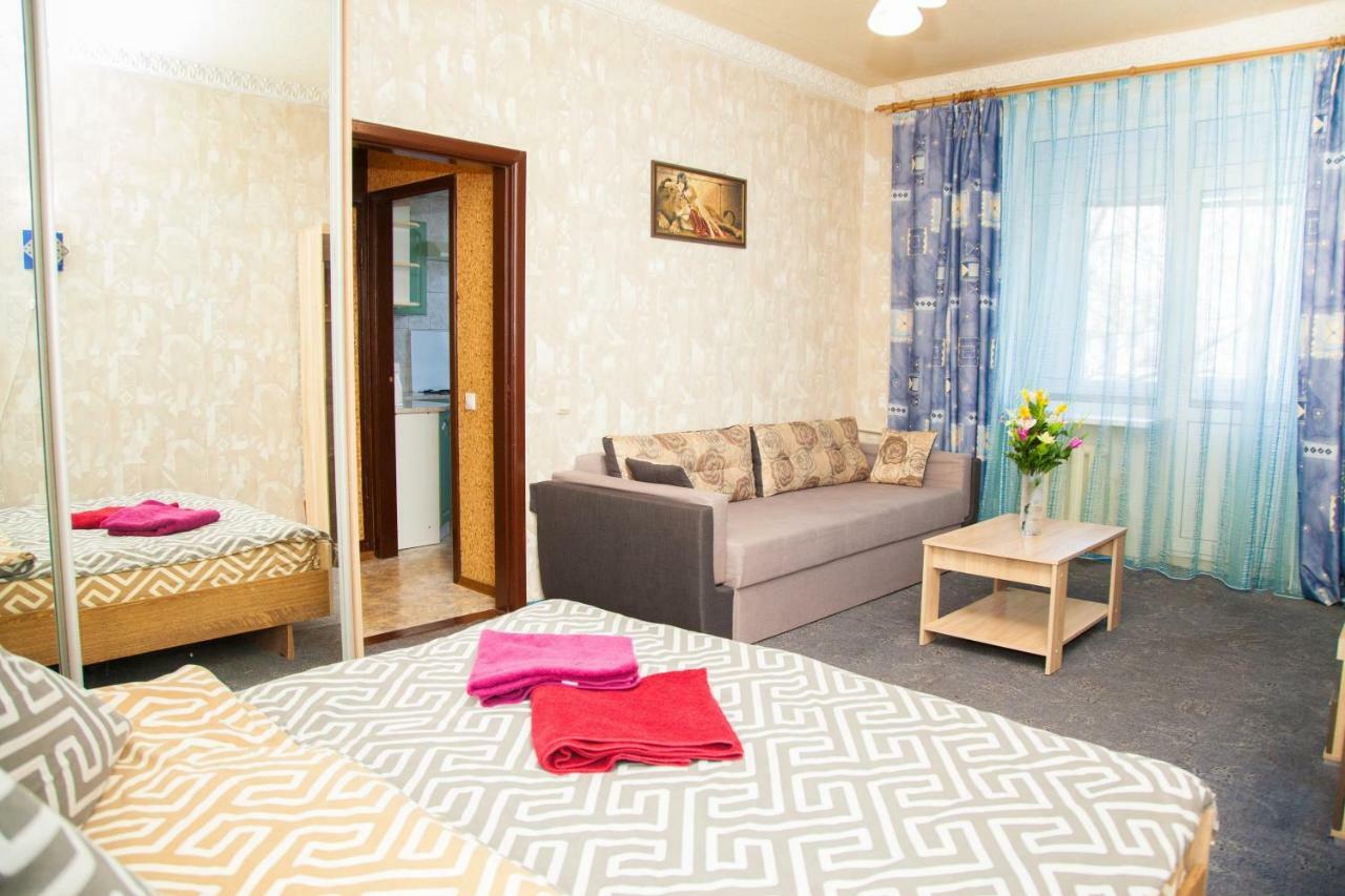 Semi-Luxury Apt On 82 Nezalezhnoi Ukrаiny Street Near Intourist Hotel Zaporizhia Eksteriør bilde