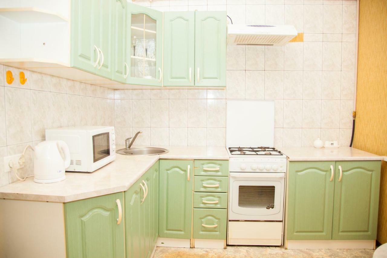 Semi-Luxury Apt On 82 Nezalezhnoi Ukrаiny Street Near Intourist Hotel Zaporizhia Eksteriør bilde